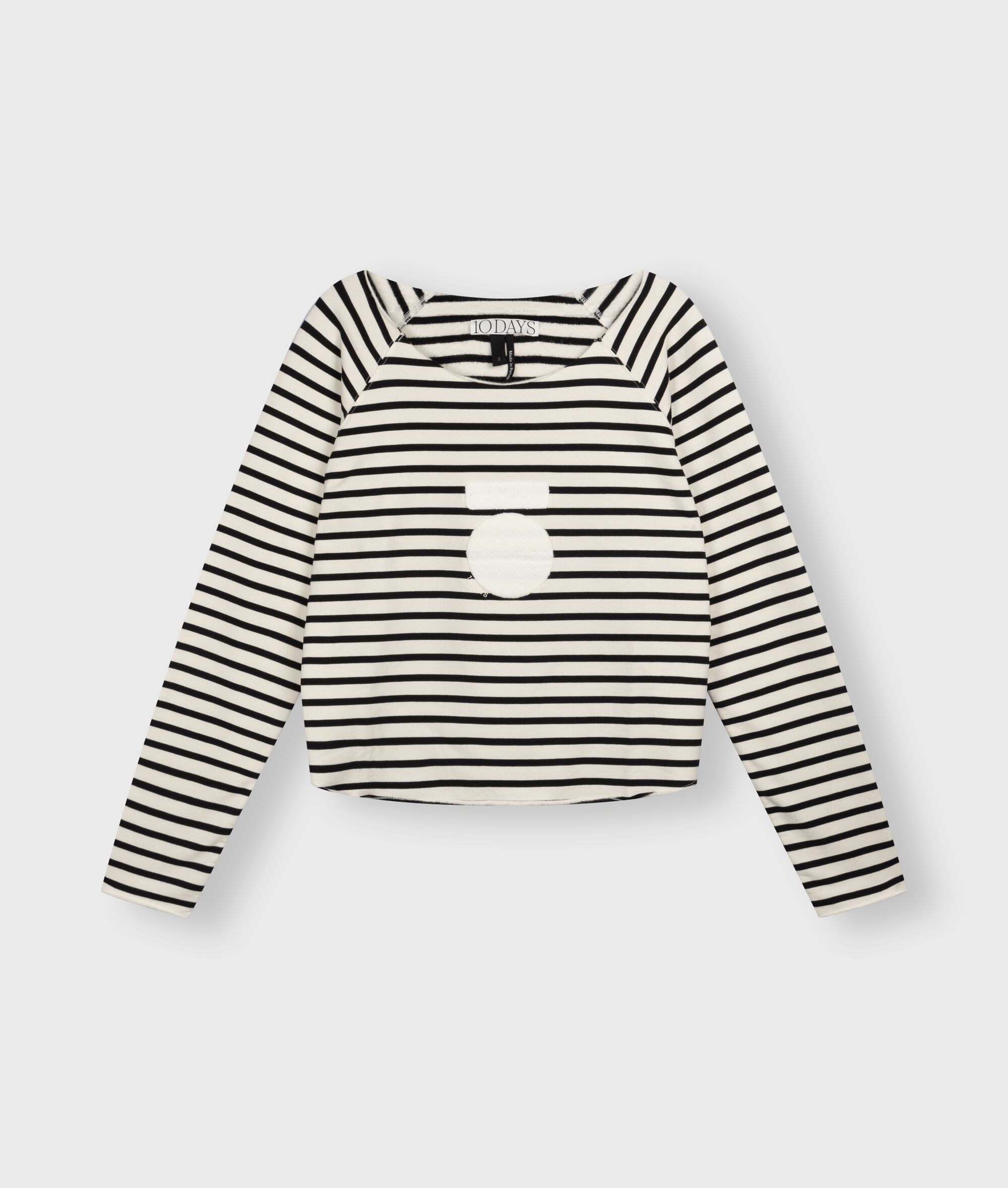 20 818 4202 3006 10days Amsterdam Cropped Icon Sweater Stripes Black Ecru (2)